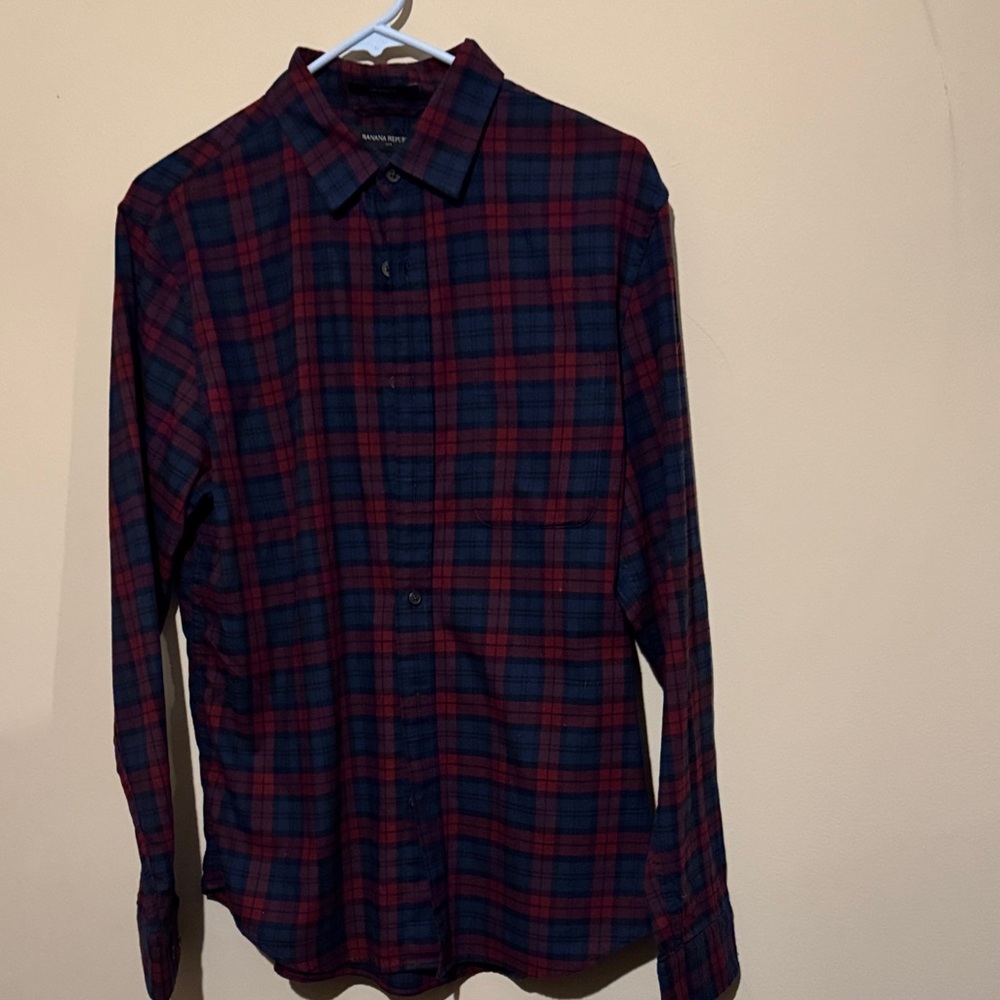 Banana Republic Red and Blue Plaid Casual Shirt